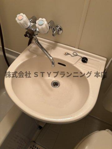 仲介手数料０円！RX豊田の洗面所