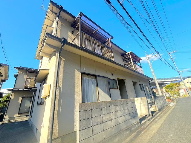 浜角戸建て(メゾネット)の外観