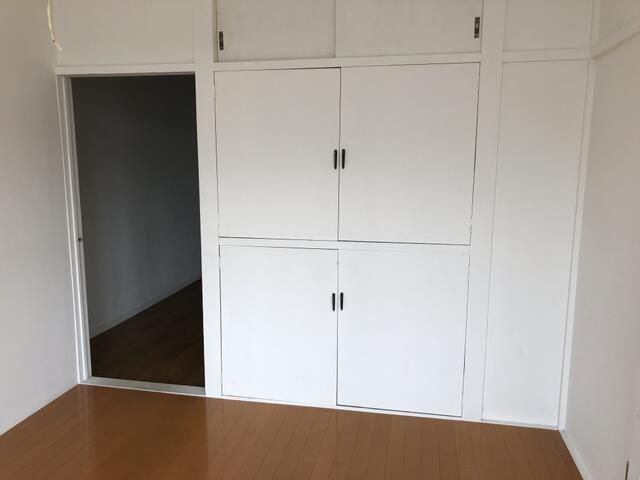 座間コーポの収納