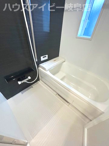 【浴室】の画像