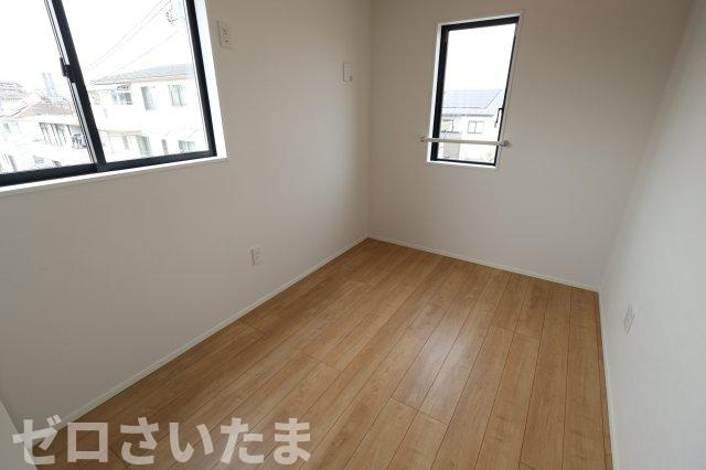 《仲介手数料無料》桜区田島１丁目4-1新築一戸建てケイアイグレースの洋室|3F 5帖