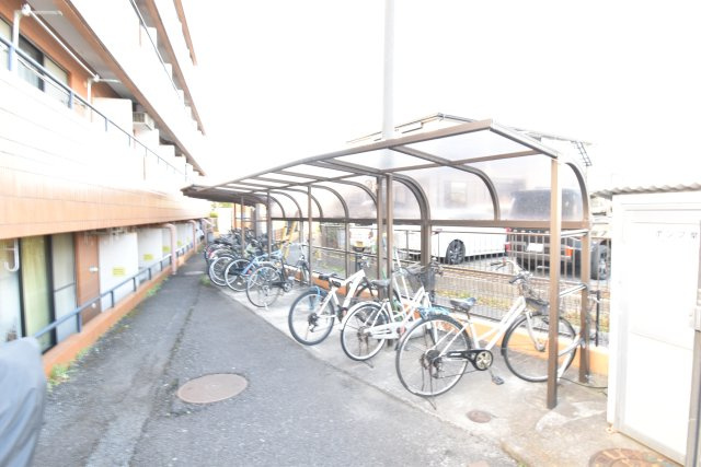 ひたちなか市西大島１丁目の中古マンションの駐輪場