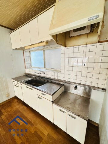 東区西戸崎３丁目　戸建てのキッチン