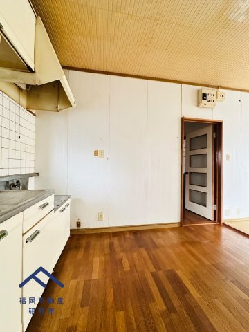 東区西戸崎３丁目　戸建てのキッチン