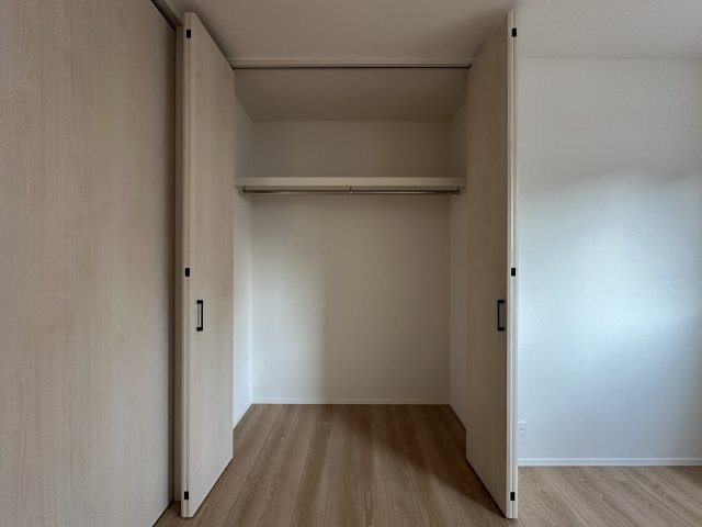 明石市松が丘1丁目新築戸建2号棟の収納