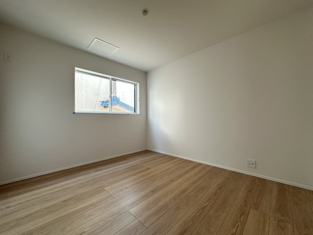 明石市松が丘1丁目新築戸建2号棟の洋室