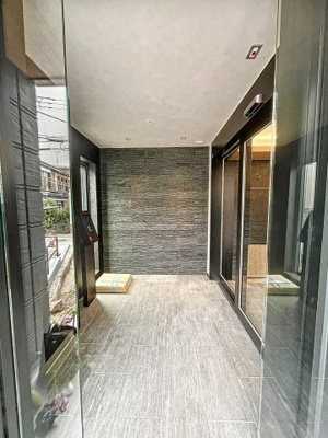 【エントランス】 | Curioso