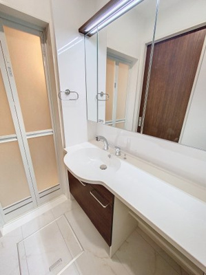 【独立洗面台】 | Curioso