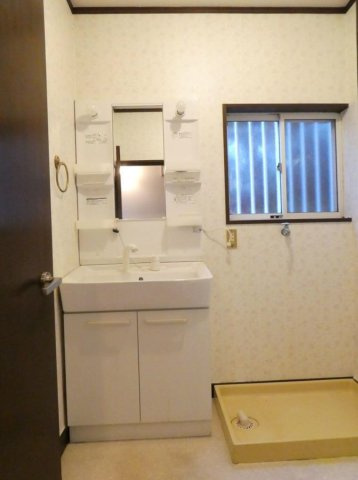 中古戸建　我孫子市中里　の洗面所