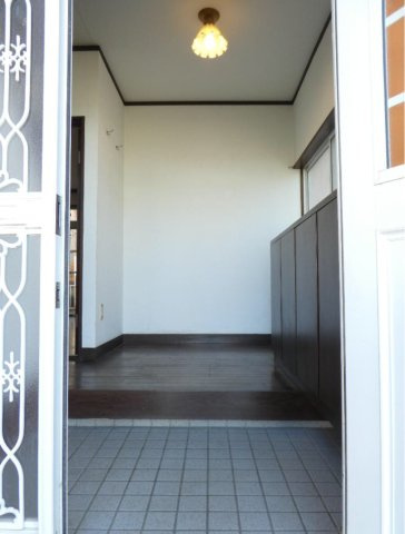 中古戸建　我孫子市中里　の玄関