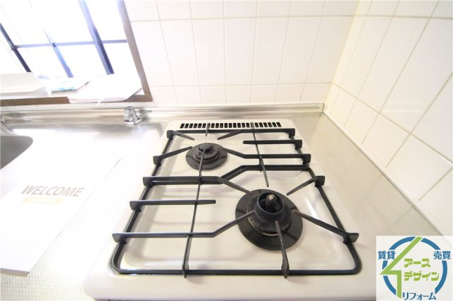 プラザハイツ二ツ屋F棟のキッチン