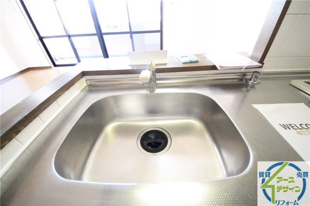 プラザハイツ二ツ屋F棟のキッチン
