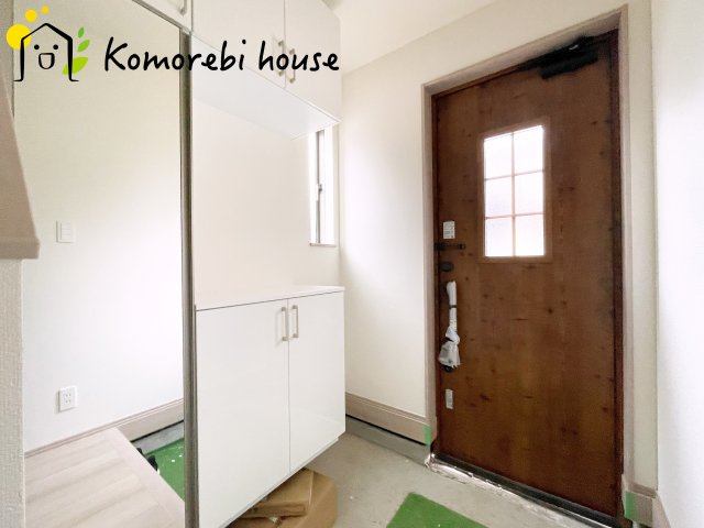 さいたま市見沼区東大宮6丁目48番　新築一戸建て　ハートフルタウン　Aの玄関|ゆったりとした玄関です