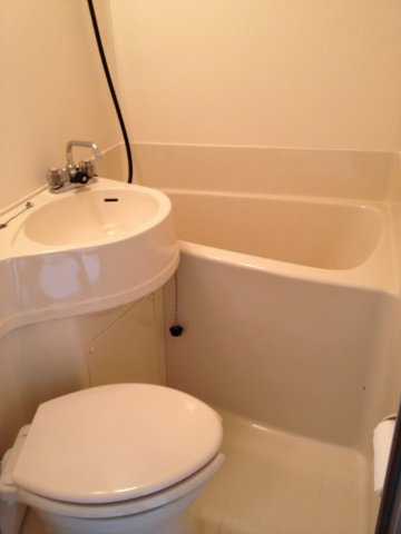 ソフトタウン赤坂の浴室