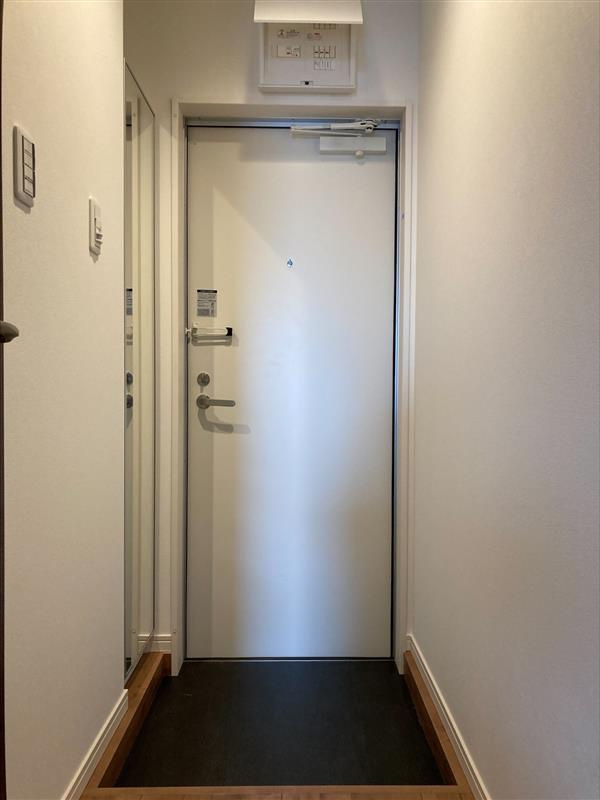 ＡＬＥＧＲＩＡ鴻池新田の玄関|シンプルで使いやすい玄関です