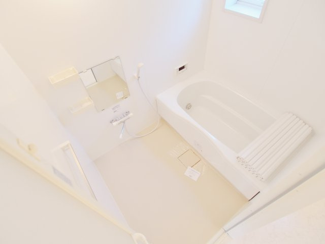 クレール金子Ⅲの浴室