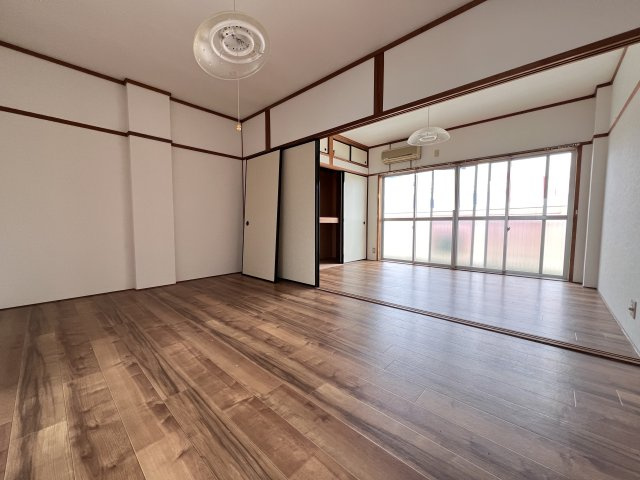 【洋室】 | 香南市野市町西野 | 203号室