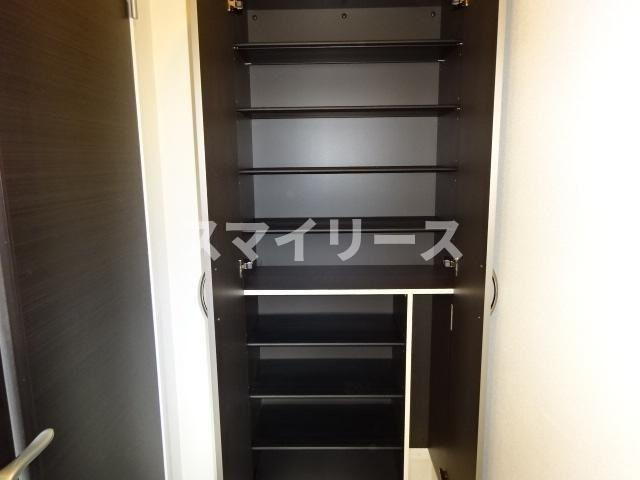 ＫＡＫＩＮＯＫＩ　ＴＥＲＲＡＣＥの収納