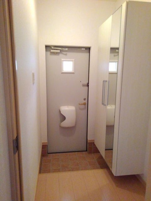 【玄関】 | カレントガーデンＢ