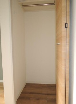 【収納】 | フェリーチェ阿佐ヶ谷Ⅵ | クローゼット完備。