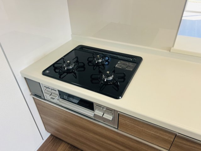 半田市新居町三丁目6番『仲介手数料無料』新築戸建てのキッチン