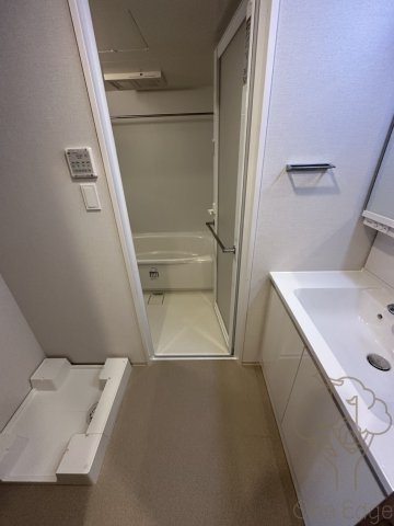 スプランディッド梅田グランノースの洗面所