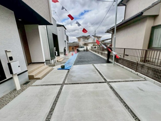 【前面道路含む現地写真】 | 東山　新築分譲住宅　全３区画