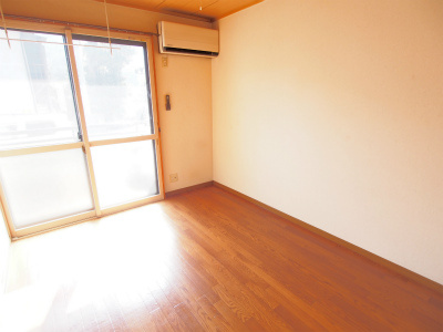 セジュール上瀬野の居間・リビング