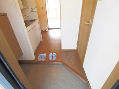 セジュール上瀬野の玄関