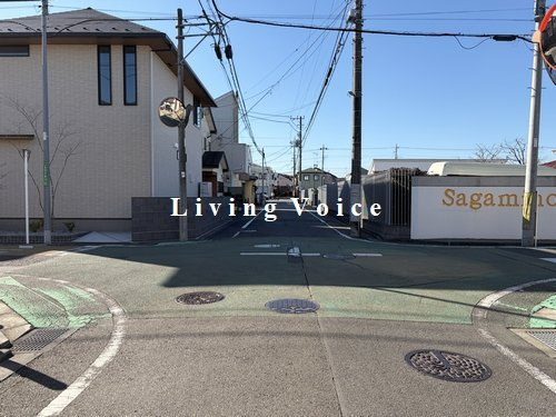 【仲介手数料０円】相模原市緑区二本松3丁目　中古一戸建ての前面道路含む現地写真|相模原市緑区二本松3丁目　中古一戸建て