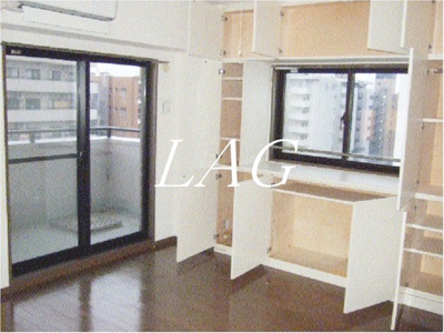 【居間・リビング】 | ベルメゾン向島 | 洋室のお部屋です。