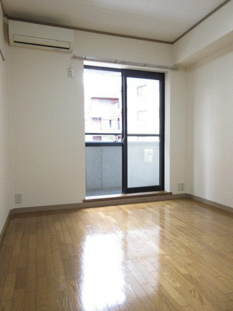 クラシーズ駒込の居間・リビング