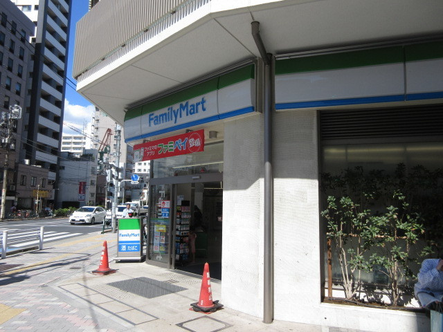 クラシーズ駒込のその他|ファミリーマート駒込霜降橋店