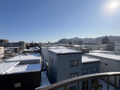 【展望】 | メゾンドルチェ山の手  | 5階最上階・高い建物が少なく山並みも見渡せます♪