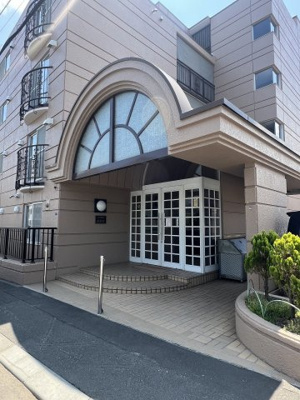 【エントランス】 | メゾンドルチェ山の手  | 段差の少ない集合エントランス♪