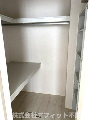 【収納】 | シャーメゾン ソレイユ | ウォークインクローゼット