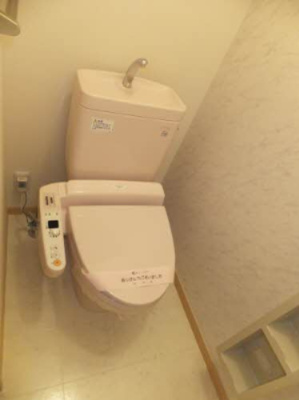 【トイレ】 | ピースフル樫の前 | 同間取り別部屋写真です。