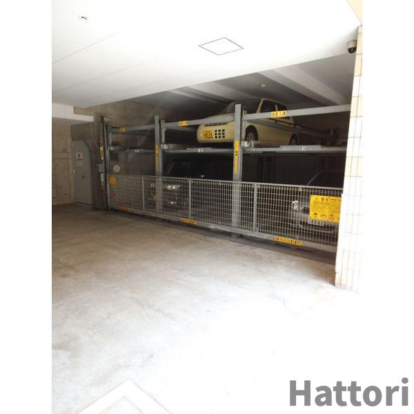 マスターズレジデンス道頓堀Ⅲの駐車場