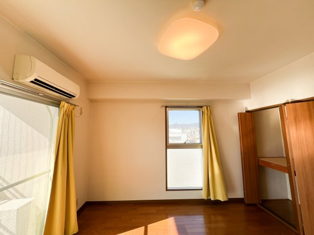 カームリヴの洋室