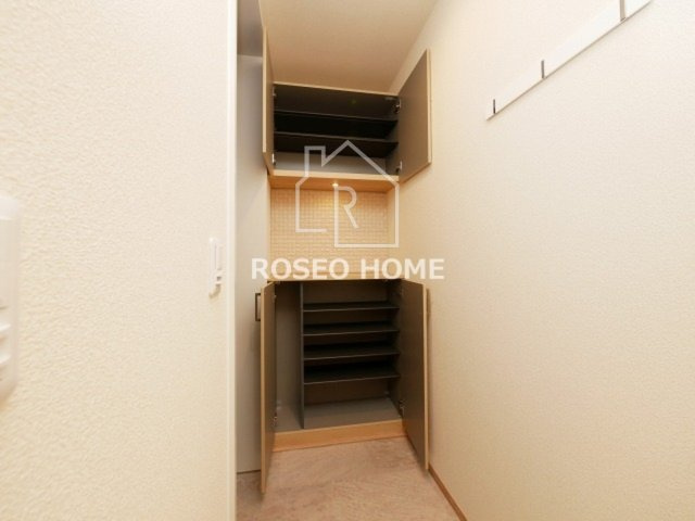 シャーメゾン島之内の収納|同マンション別部屋：参考写真