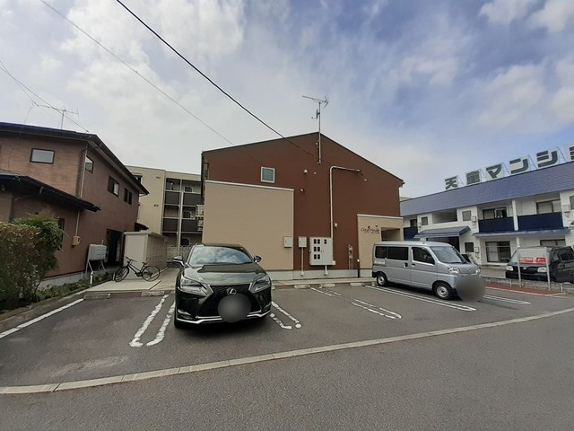 クローバー　ハウスの駐車場|駐車場