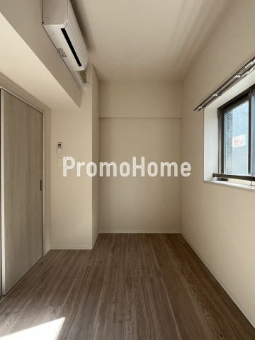 JPT RESIDENCE の洋室