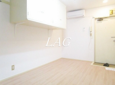 【玄関】 | ドムール弥生町 | 玄関です。