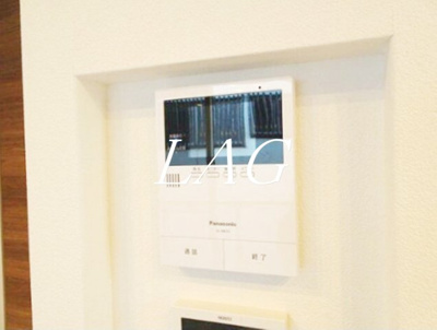 【セキュリティ】 | ミラコロエッフェ | モニター付インターホンです。