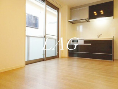 【居間・リビング】 | ミラコロエッフェ | 洋室のお部屋です。