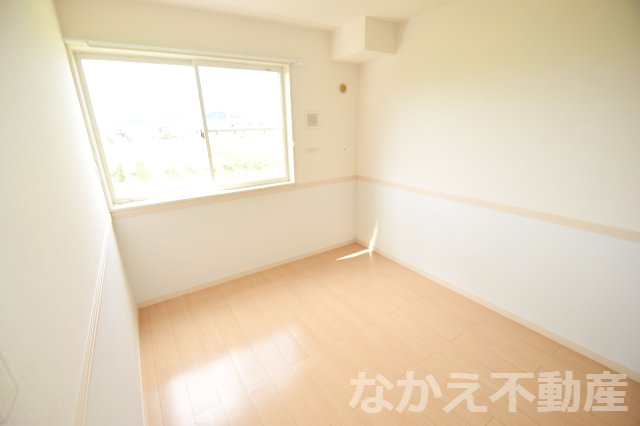 【寝室】 | 使い勝手のいい寝室です