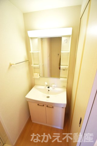 【洗面所】 | コンパクトで使いやすい洗面所