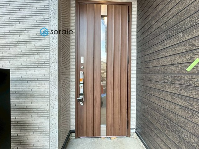 川越市仙波町3丁目3期全4棟　新築戸建の玄関|令和7年12月19日撮影。