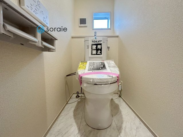 川越市仙波町3丁目3期全4棟　新築戸建のトイレ|令和7年12月19日撮影。