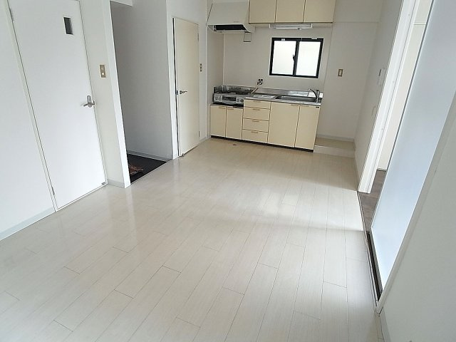 トルテアラタの居間・リビング|広く使えるリビングスペース